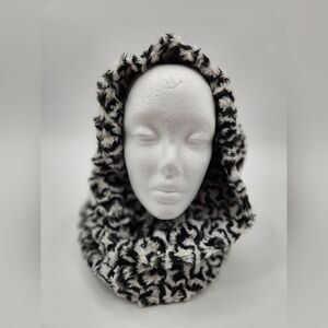 Minky Swirl APEXX Collection Corp. Black & White Infinity Scarf Wrap